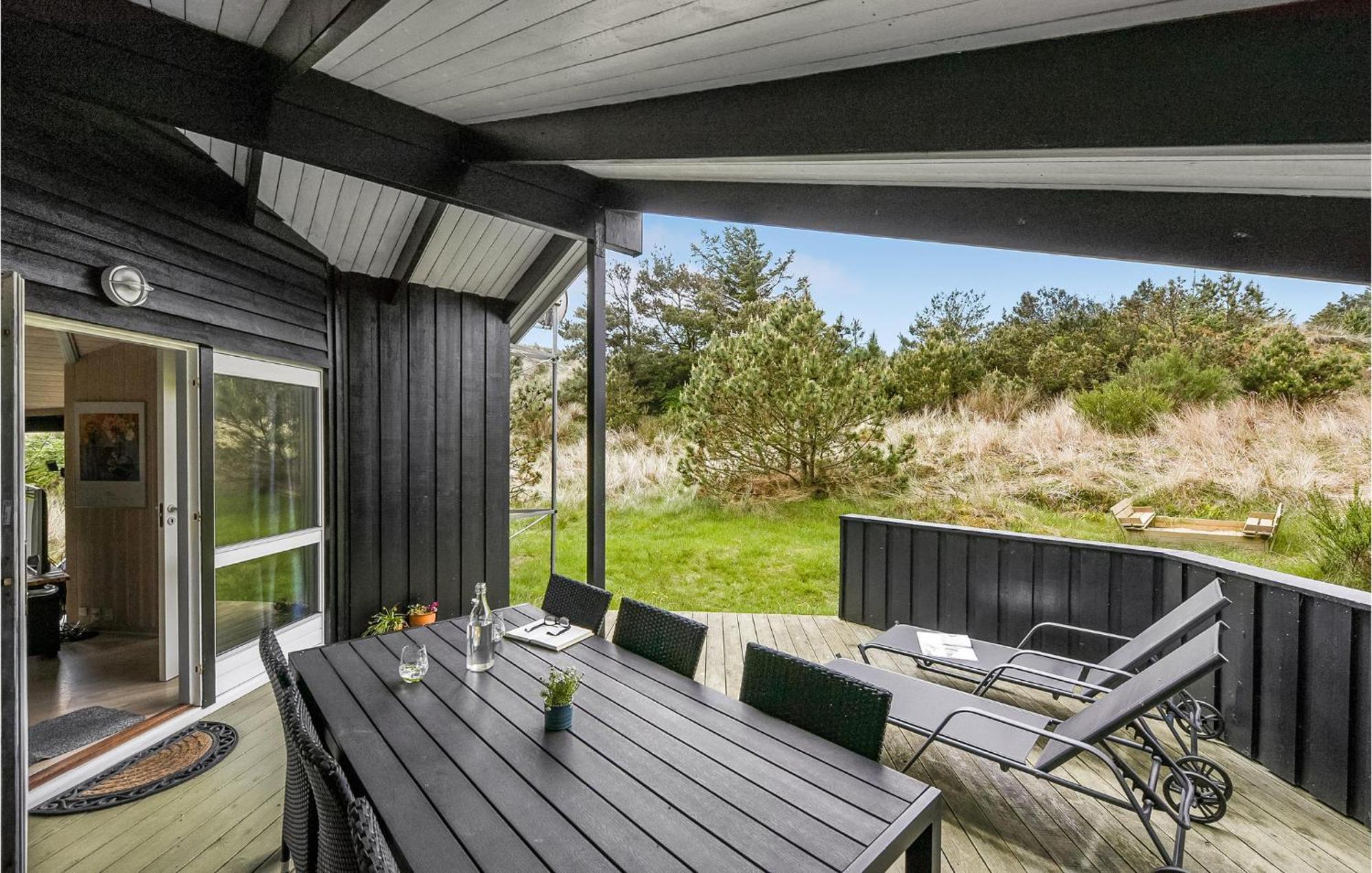 3 Bedroom Awesome Home In Hvide Sande Luaran gambar
